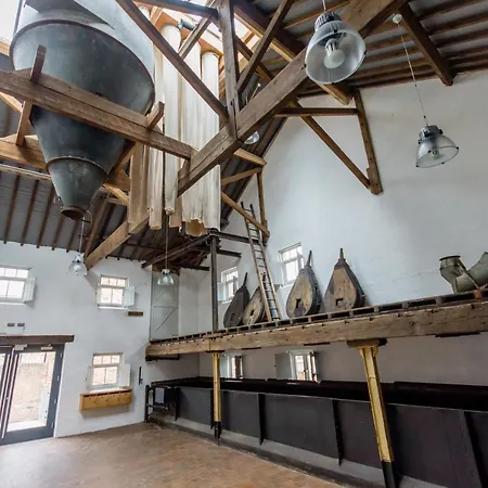 3 Clementhorpe Maltings *