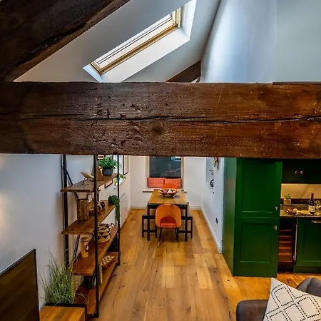 3 Clementhorpe Maltings