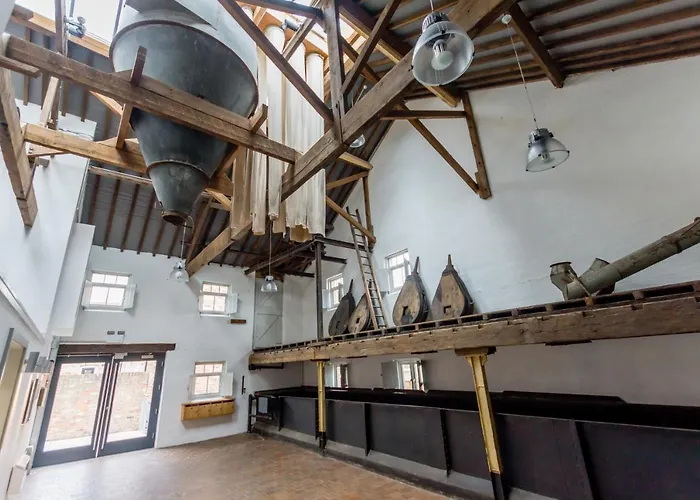 3 Clementhorpe Maltings *