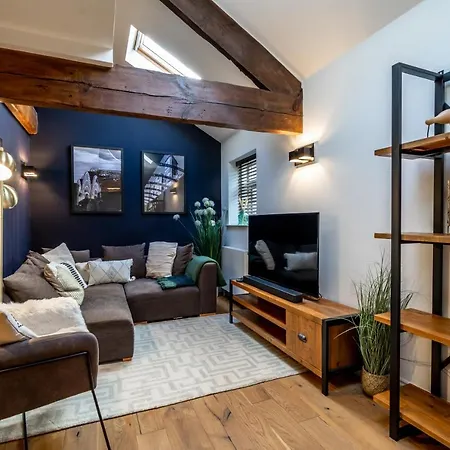 3 Clementhorpe Maltings